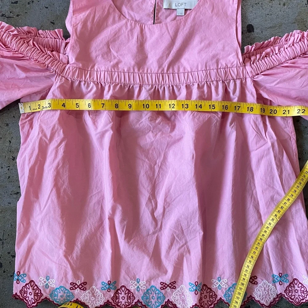LOFT Pink Cold-Shoulder Embroidered Blouse with Tie Detail Size Large - Picture 7 of 8